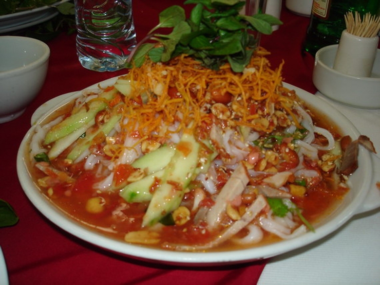 Phở chua