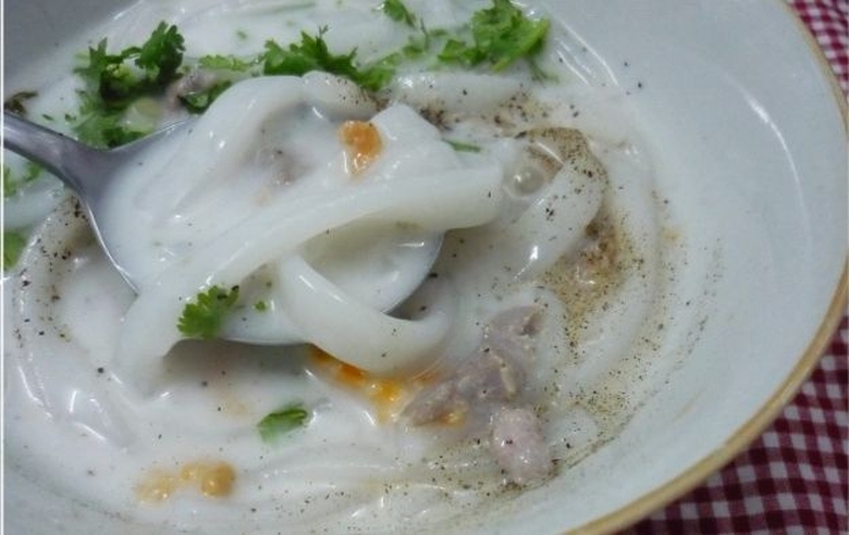 B&aacute;nh Canh bộ xắt