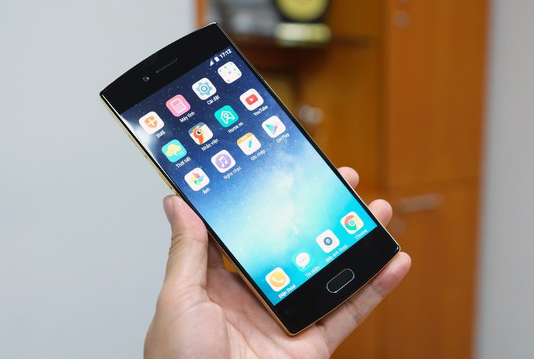 chi-tiet-anh-nong-bphone-2017-ban-ma-vang-vua-lo-d