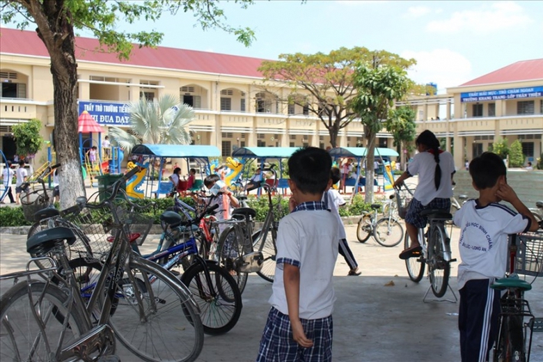 trường B&igrave;nh Ch&aacute;nh