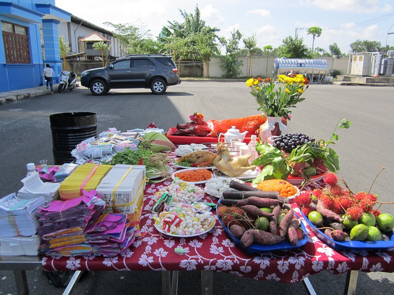 th&aacute;ng c&ocirc; hồn