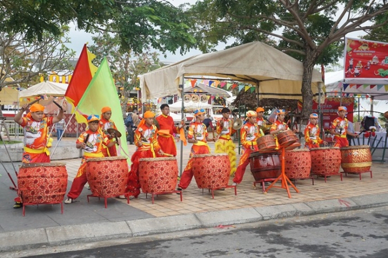 dac-sac-ngay-hoi-van-hoa-dan-gian-tai-da-nang-dip-