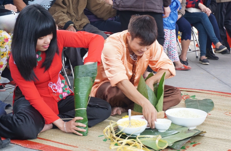 dac-sac-ngay-hoi-van-hoa-dan-gian-tai-da-nang-dip-