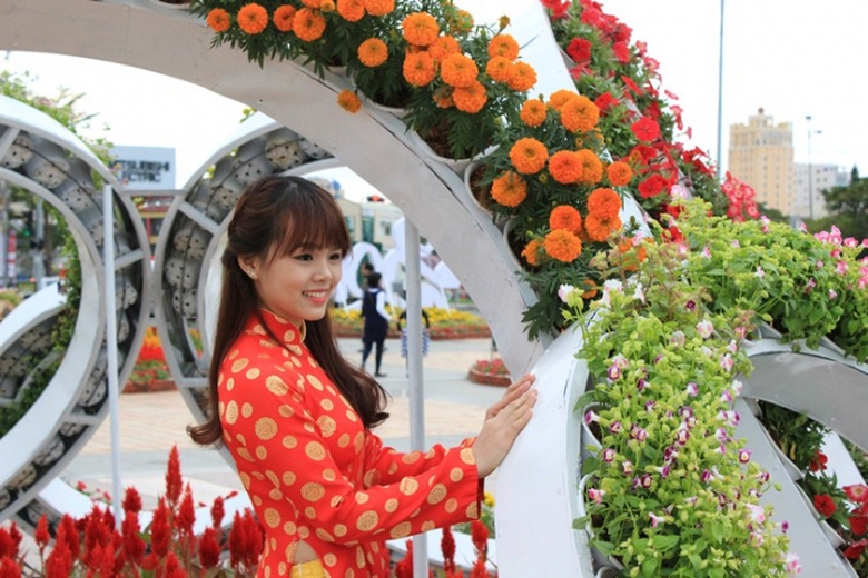chum-anh-da-nang-ron-rang-sac-xuan4.jpg