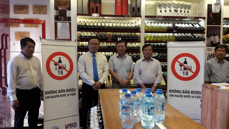 sau-khi-nhau-hon-20-tre-vi-thanh-nien-van-lai-xe-v
