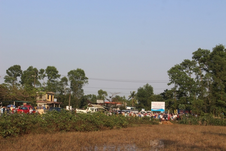 lật t&agrave;u (8)