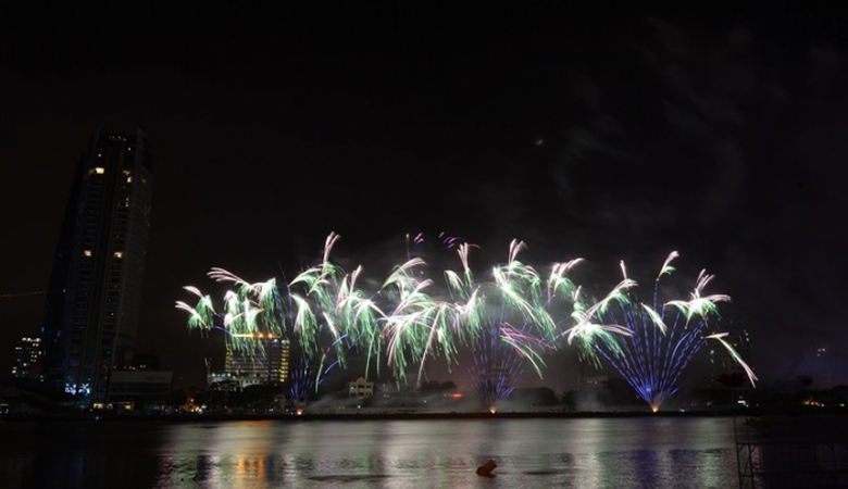 ph&aacute;o hoa Đ&agrave; Nẵng (10)