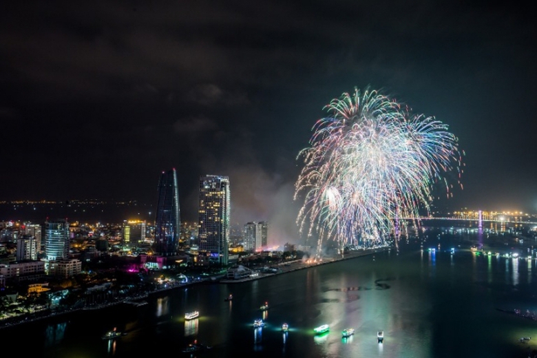 ph&aacute;o hoa Đ&agrave; Nẵng (3)