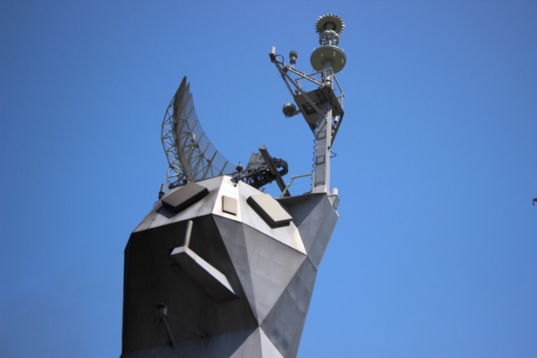 t&agrave;u &Uacute;c6