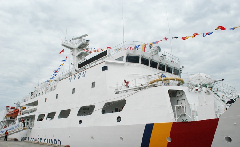 t&agrave;u H&agrave;n Quốc (5)