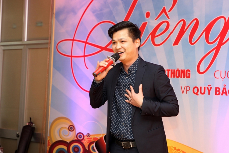 Huy Tuấn (Ban Thời sự nội ch&iacute;nh của B&aacute;o Giao th&ocirc;ng