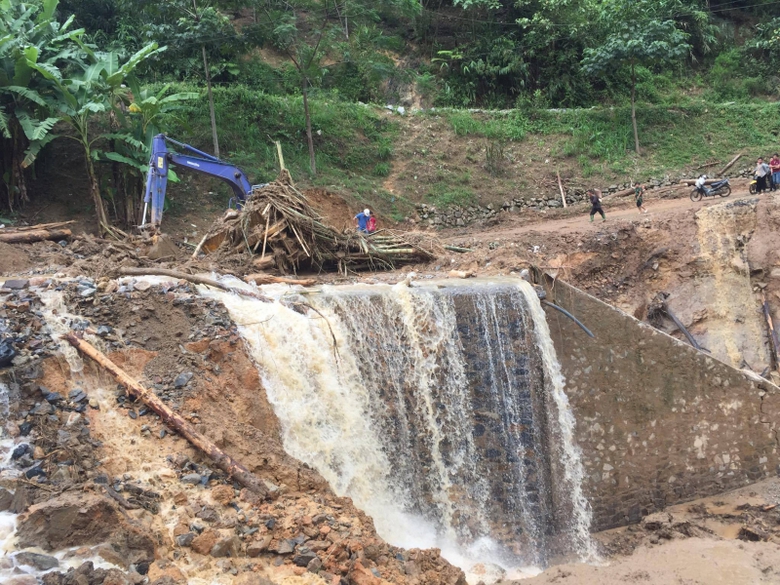 22450544_798972243606282_1928926829_o