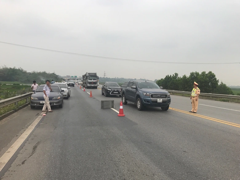 C1932FAE-FEBD-4DCB-9882-D61CD4D91331.