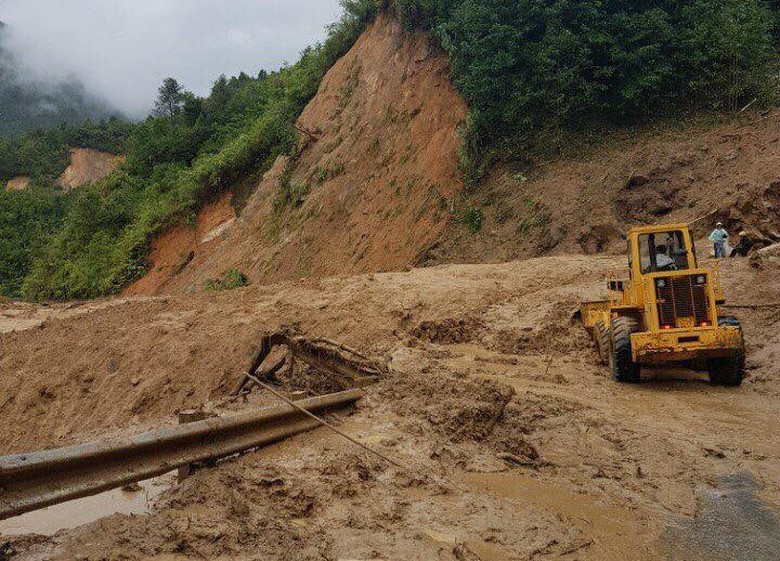 36137384_937515763085262_2420535558188040192_n