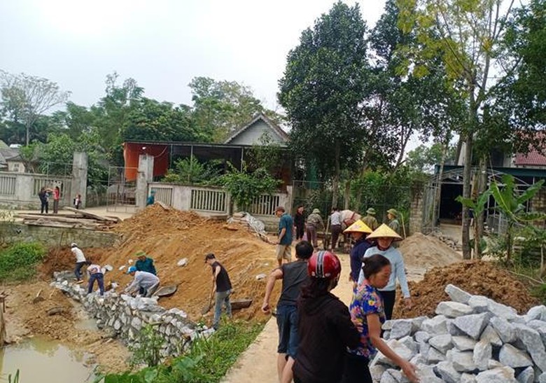Hương Sơn (H&agrave; Tĩnh): S&ocirc;i nổi kh&iacute; thế x&acirc;y dựng n&ocirc;ng th&ocirc;n mới, đ&ocirc; thị văn minh những ng&agrave;y cuối năm