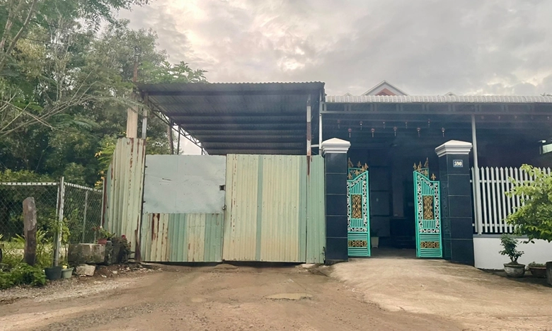 Di&ecirc;n Kh&aacute;nh (Kh&aacute;nh H&ograve;a): T&aacute;i diễn nạn &ldquo;c&aacute;t tặc&rdquo; tr&ecirc;n d&ograve;ng s&ocirc;ng C&aacute;i