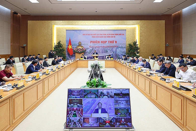 Thủ tướng: Năm 2024 l&agrave; năm tăng tốc triển khai c&aacute;c c&ocirc;ng tr&igrave;nh, dự &aacute;n giao th&ocirc;ng
