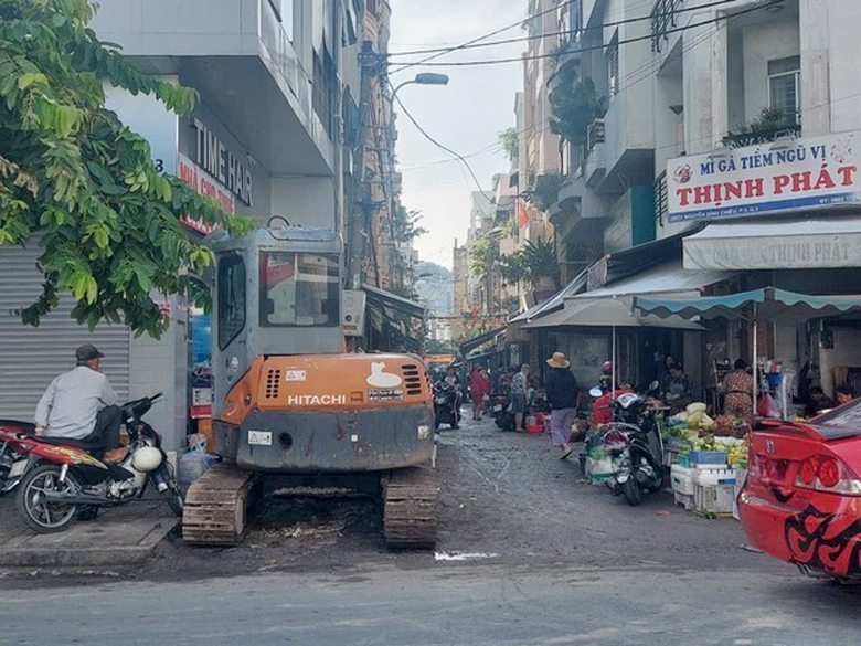 Th&agrave;nh phố Hồ Ch&iacute; Minh: Tr&agrave;n lan t&igrave;nh trạng lấn chiếm vỉa h&egrave;, l&ograve;ng đường tại phường 5, quận 3