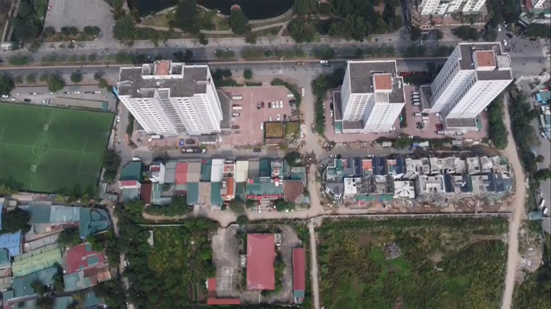 H&agrave; Nội: Nhiều nh&agrave; t&aacute;i định cư bỏ hoang, c&oacute; dấu hiệu &ldquo;biến tướng&rdquo; th&agrave;nh b&atilde;i tr&ocirc;ng xe