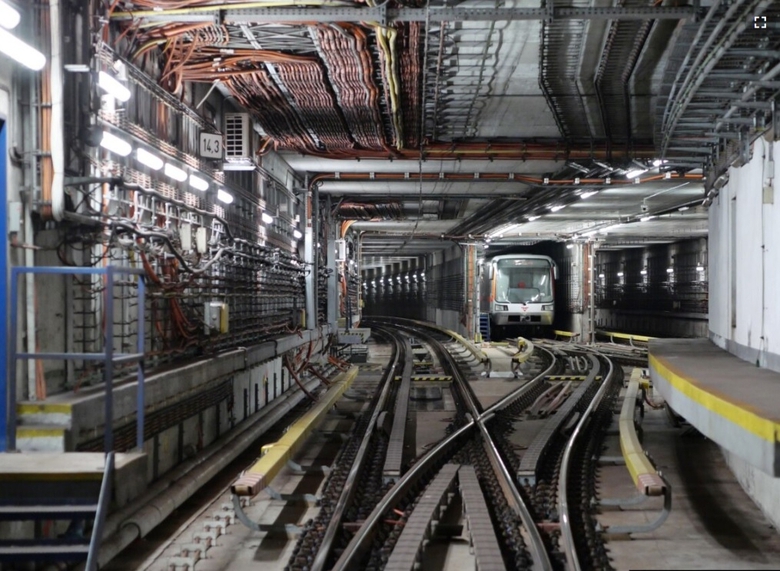 Kh&aacute;m ph&aacute; hầm chống hạt nh&acirc;n trong l&ograve;ng t&agrave;u điện ngầm ở Cộng ho&agrave; S&eacute;c