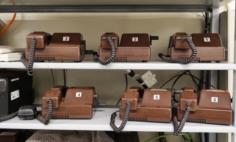 Kh&aacute;m ph&aacute; hầm chống hạt nh&acirc;n trong l&ograve;ng t&agrave;u điện ngầm ở Cộng ho&agrave; S&eacute;c