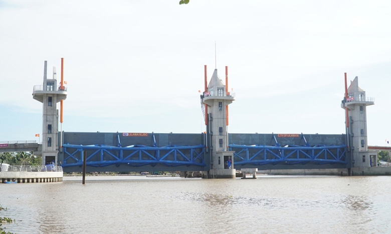 X&acirc;y dựng phương &aacute;n giải quyết tổng thể vấn đề hạn mặn v&ugrave;ng ĐBSCL