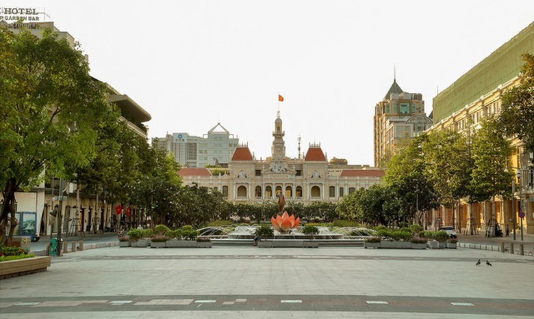co mot sai gon vang ve ngoai suc tuong tuong