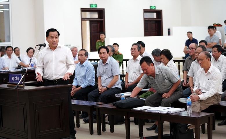 vu nhom doi chu tich da nang nao cung biet danh bi cao