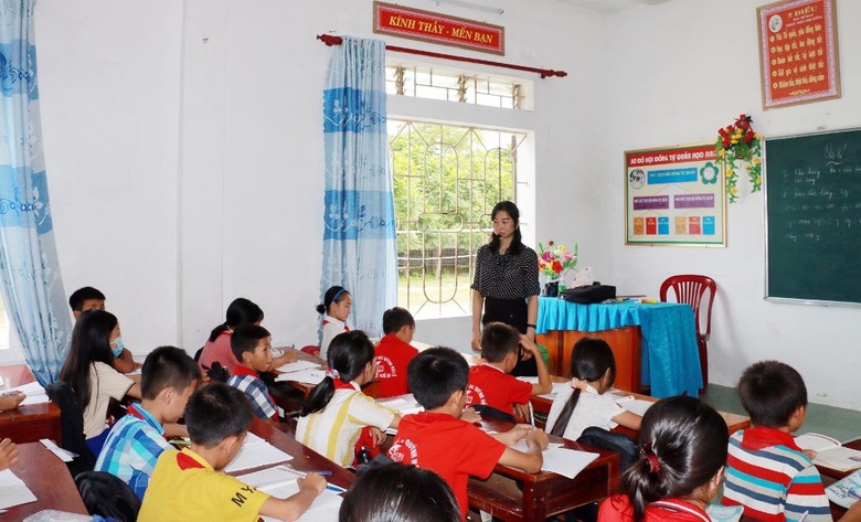 nghe an bat cap tu cong trinh truong hoc nhan ban giao chia khoa trao tay