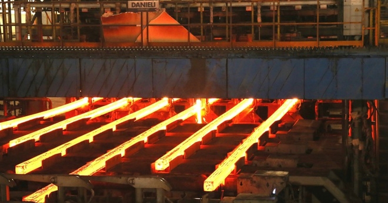 cong nghiep o to tang vot dich vu lu hanh dong cua trong bao covid 19