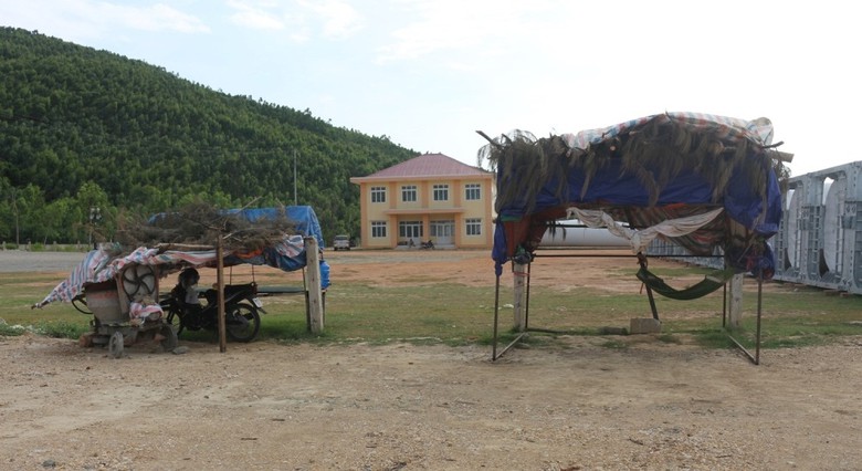 quang binh can canh nha may bot ca trai phep gan mo dai tuong vo nguyen giap