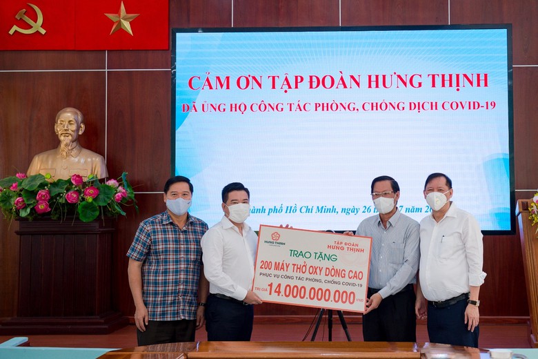 tap doan hung thinh ho tro khan hang chuc ty dong cho thanh pho ho chi minh phong chong dich covid 19