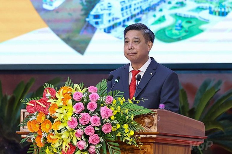 thu tuong pham minh chinh du hoi nghi xuc tien dau tu tinh hau giang