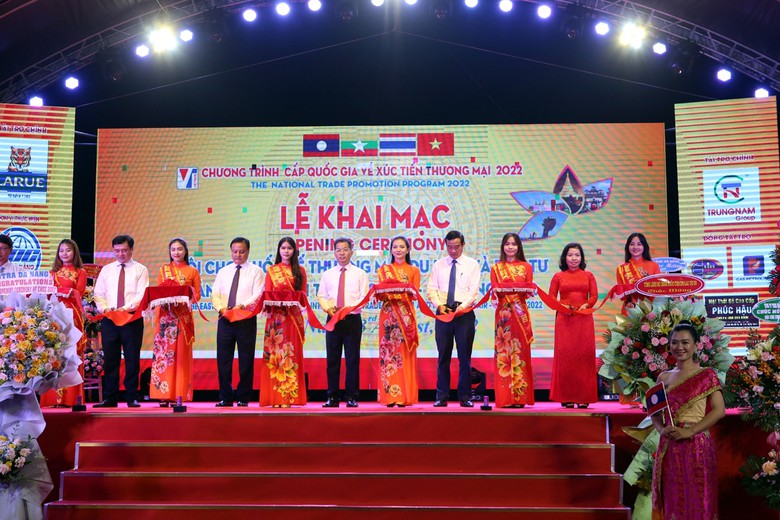 da nang khai mac hoi cho quoc te hanh lang kinh te dong tay
