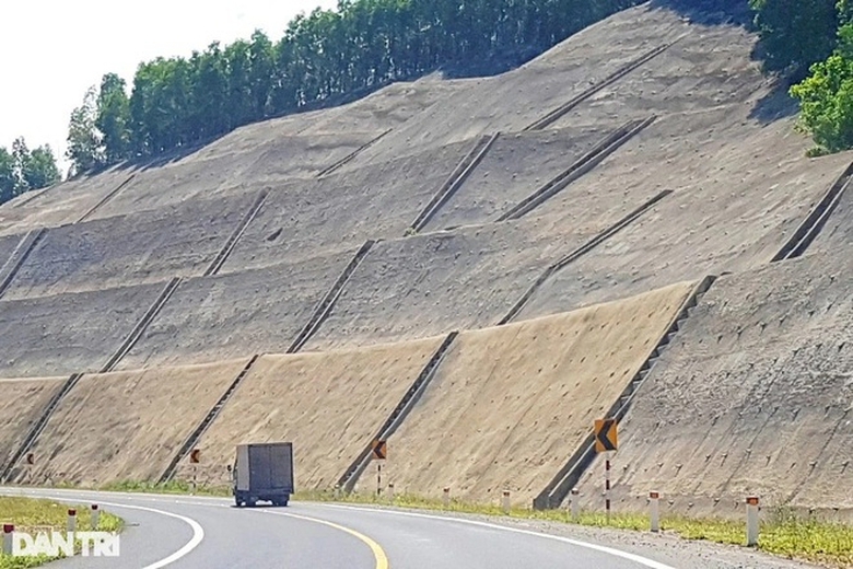 can canh tuyen cao toc noi da nang voi thua thien hue