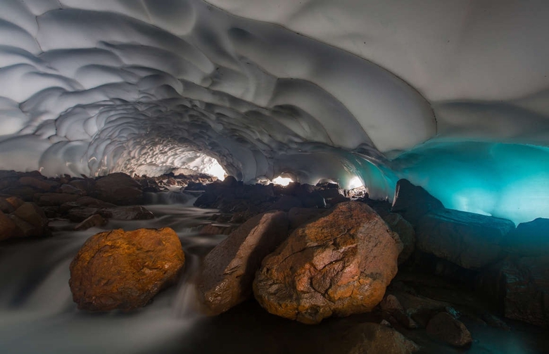 10 hang dong dep huyen ao tren the gioi