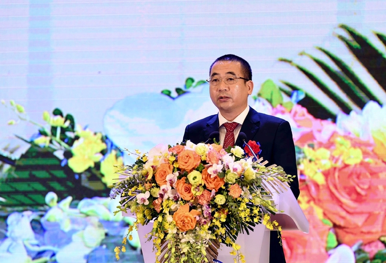 cong ty licogi 18 60 nam vuon minh cung dat nuoc