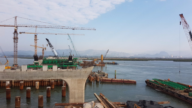 ha long mien nui duoi kip mien xuoi