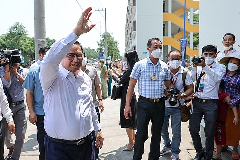 tao dot pha ve co che da dang hoa cac nguon luc de phat trien nha o xa hoi