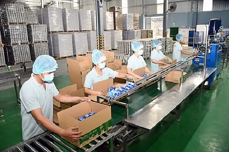 ben tre tang truong kinh te uoc dat 418 trong 6 thang dau nam 2022
