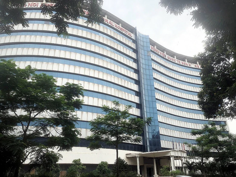 du an benh vien quoc te hoa ky bi bo hoang hon 2 thap ky dat vang lang phi