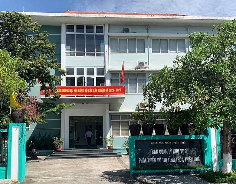 thua thien hue thanh lap ban quan ly du an dau tu xay dung va phat trien do thi thuoc ubnd tinh
