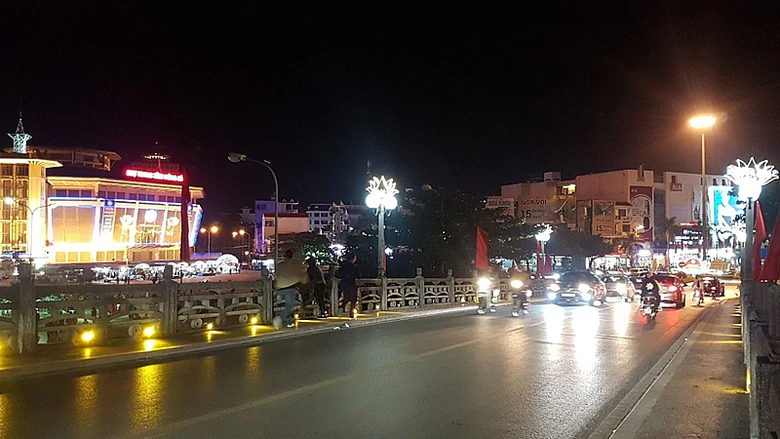 mong cai quang ninh canh cua dau tu mo rong