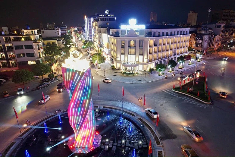 mong cai quang ninh canh cua dau tu mo rong