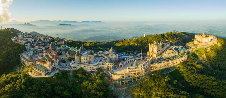 sun world ba na hills mang ca the gioi ve viet nam theo cach dang cap khac biet