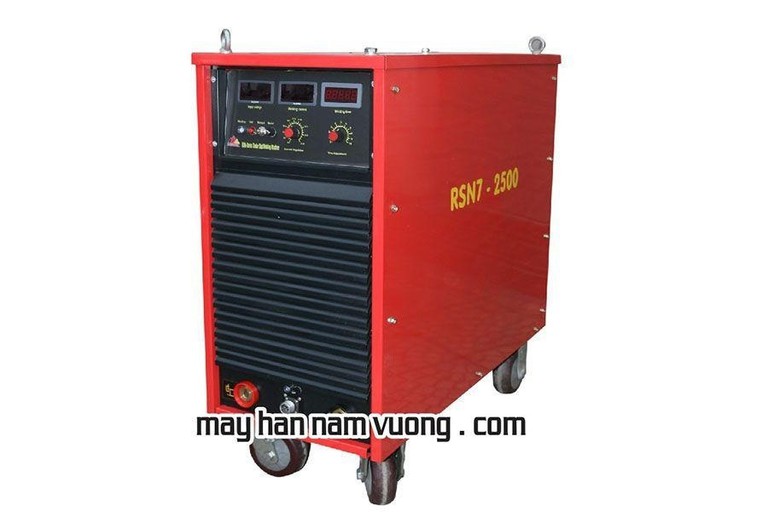 cong ty nam vuong tien phong dua thuong hieu may han viet vuon tam chau luc