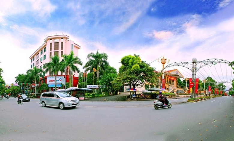 phuc yen vinh phuc phan dau tro thanh do thi ve tinh ve du lich dich vu giao duc cua tinh va khu vuc vao nam 2030