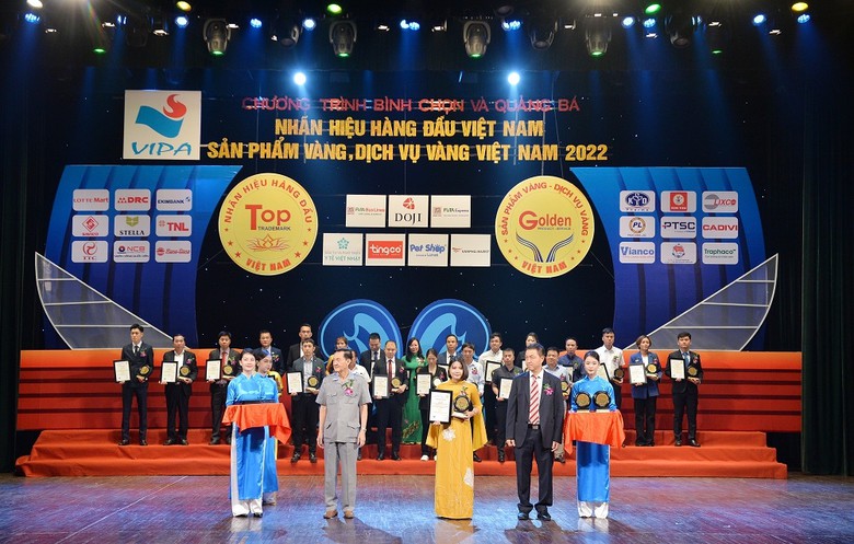 top 10 san pham vang viet nam 2022 goi ten be tong amaccao