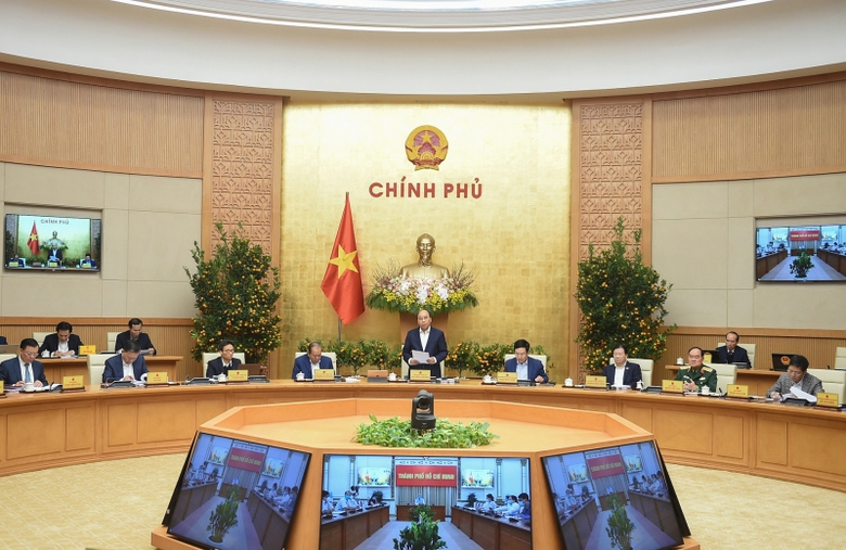 nhin lai 1 thang chong dich cang kho khan cang phai binh tinh tinh tao