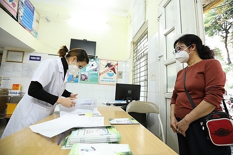 ngay 33 ha noi them 18661 ca mac covid 19 va 20 ca tu vong